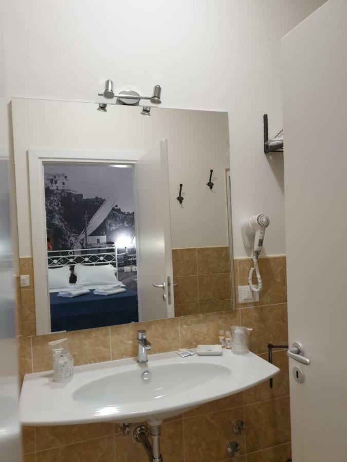 Porta Marina Guest Rooms Scalea Exterior photo